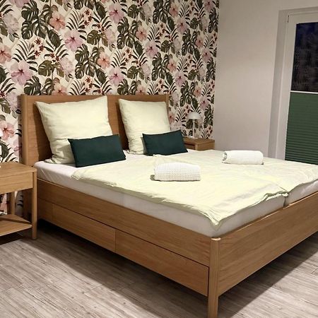 Apartment Koeln Rath מראה חיצוני תמונה