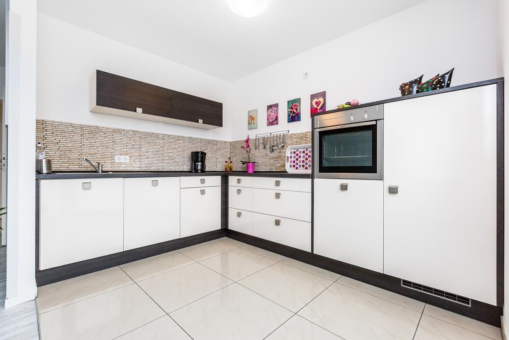 Apartment Koeln Rath מראה חיצוני תמונה